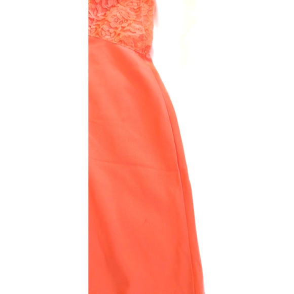 Vintage Vanity Fair Full Slip SZ 32 1950s Coral Lace Tricot Nylon Made USA - Picture 10 of 12